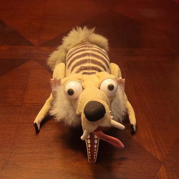 Ice Age 2 Goin' Nutz Scrat 2005 Interactive Figure Take his Acorn Drive him Nuts - Picture 1 of 8